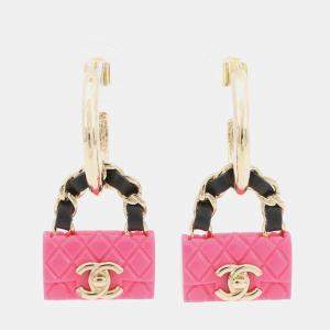 مملوكة مسبقًا Chanel Matelasse Bag Motif Earrings Pink/Black Gold Plated