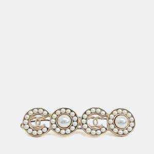 مملوكة مسبقًا دبوس شعر شانيل ذهبي اللون