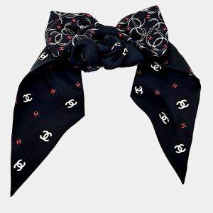 Pre Owned Chanel Black Bow Hilk Hair Scrunchie
