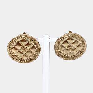 Pre Owned Chanel Gold Clip-on Earrings