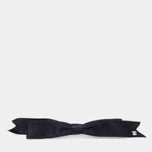 Pre Owned Chanel hairpin