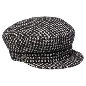 Pre Owned Chanel Monochrome Tweed Newsboy Cap L