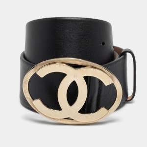 Pre Owned Chanel Black Leather CC Logo Buckle Wide Belt 75CM