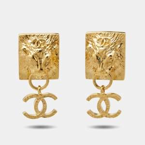 Chanel CC Lion Head Gold Tone Drop Earrings