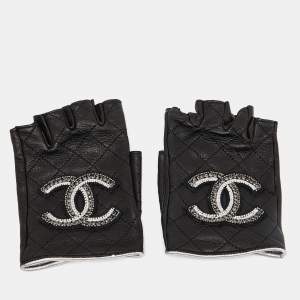Chanel Black Quilted Leather Logo Embellished Fingerless Gloves Size 7