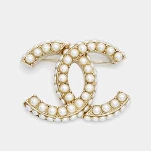 Chanel CC Faux Pearl Gold Tone Brooch
