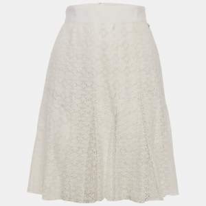 Pre Owned Chanel White Floral Lace Pleated Mini Skirt M