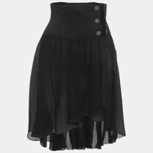 مملوكة مسبقًا Chanel Black Crinkle Silk Asymmetric Short Skirt M