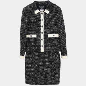 Pre Owned Chanel Setup Suit Jacket Skirt Black 96C #40
