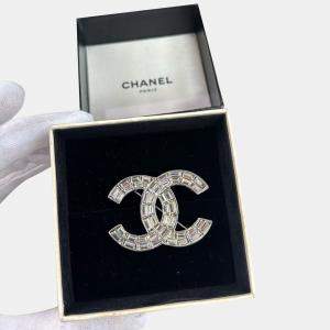 Chanel Crystal CC Brooch 01P