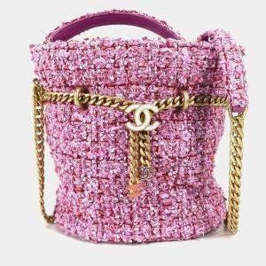 Chanel Tweed Enamel Quilted Pending CC Bucket Drawstring Shoulder Bags