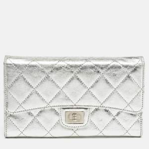 Chanel Silver Quilted Patent Leather Reissue Continental Wallet