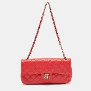 Pre Owned Chanel Red Quilted Caviar Leather East/West Classic Flap Bag