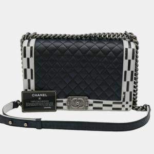 Pre Owned Chanel Black White Seal Lambskin Boy Chanel Chain Shoulder bag