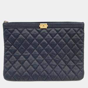 Pre Owned Chanel Caviar Boy New Medium Clutch