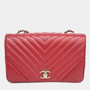 Pre Owned Chanel chevron chain shoulder bag