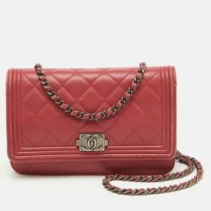 Chanel Coral Pink Quilted Leather Boy Flap Wallet On Chain