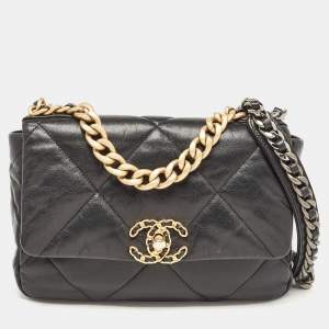 Pre Owned Chanel Black Quilted Leather Medium 19 Flap Bag
