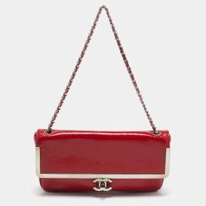 Pre Owned Chanel Red Patent Leather CC Frame Flap Bag