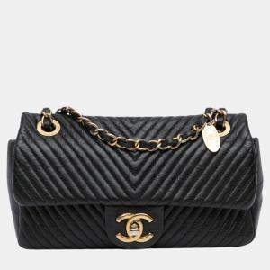 Chanel Black Small Chevron Wrinkled Lambskin Medallion Charm Surpique Flap