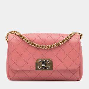 Pre Owned Chanel Pink Quilted Calfskin Straight Lined Flap Bag