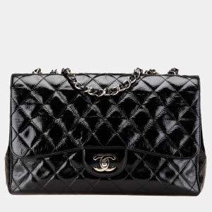 Pre Owned Chanel Black Jumbo Classic Crinkled Patent Single Flap