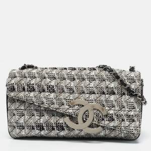Chanel White/Black Tweed Diagonal CC Flap Bag