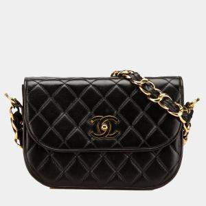 Chanel Black CC Quilted Lambskin Chain Flap