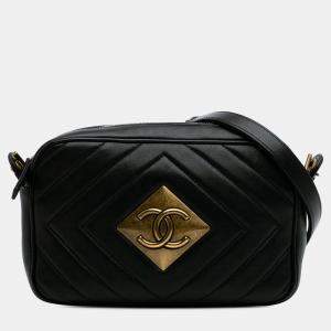 Pre Owned Chanel Black Chevron Lambskin Pyramid CC Camera Bag