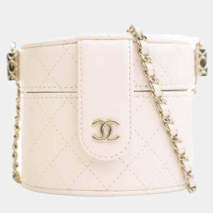 Chanel White Mini Quilted Lambskin CC Allure Vanity Case