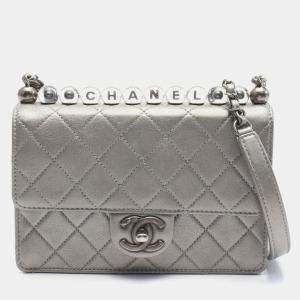 Chanel Silver Metallic Goatskin Quilted Chic Pearls Flap Bag