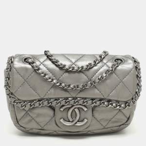 Pre Owned Chanel Silver Quilted Crinkled Leather Mini Chain Me Bag