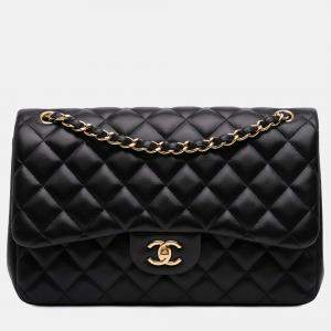 Chanel Black Jumbo Classic Lambskin Double Flap