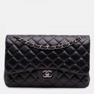 Chanel Black Jumbo Classic Lambskin Double Flap