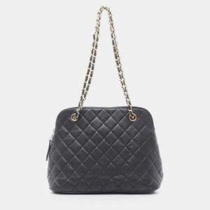Chanel Matelasse Chain Tote Shoulder Bag Calfskin Leather Black Ghw