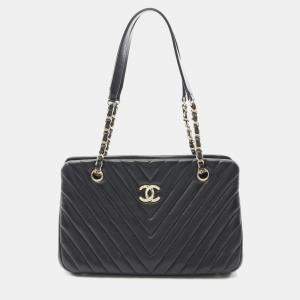 Chanel V-Stitch Chevron Chain Shoulder Tote Bag Lamb Leather Black Ghw Cc
