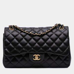 Pre Owned Chanel Black Jumbo Classic Lambskin Double Flap