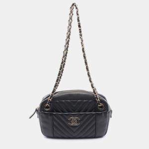Pre Owned Chanel V-Stitch Chevron Black Lambskin Chain Shoulder Bag