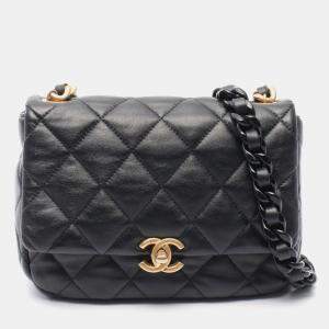 Pre Owned Chanel Matelasse Black Leather Crossbody Chain Shoulder Bag
