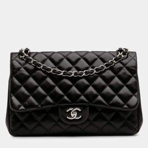 Pre Owned Chanel Black Jumbo Classic Lambskin Double Flap