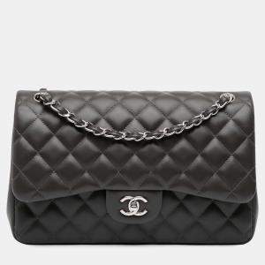 Pre Owned Chanel Grey Jumbo Classic Lambskin Double Flap