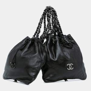Pre Owned Chanel Black CC Calfskin Dual Twin Chain Handbag
