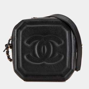 Pre Owned Chanel Black CC Quilted Lambskin Octagon Camera Case