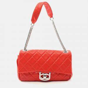 Pre Owned Chanel Matelasse Red Lambskin Shoulder Bag