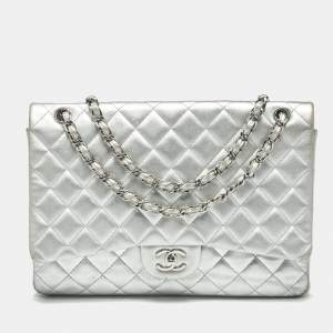 Pre Owned Chanel Silver Quilted Leather Maxi Classic Single Flap Bag
