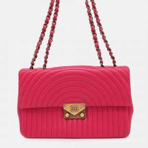 Pre Owned Chanel Pagoda Flap Pink Lambskin Chain Shoulder Bag