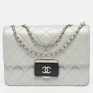 Pre Owned Chanel Silver Quilted Leather Beauty Lock Flap Bag