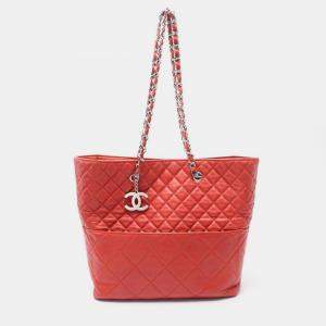 Chanel Red CC Quilted Lambskin Chain Tote