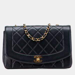 Pre Owned Chanel Black Medium Lambskin Diana Flap Blag