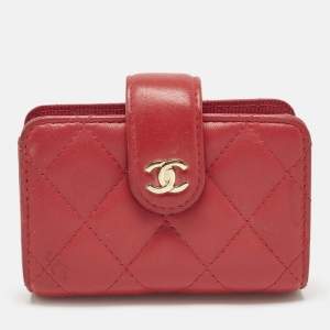 Pre Owned Chanel Pink Quilted Leather Gusset Card Holder